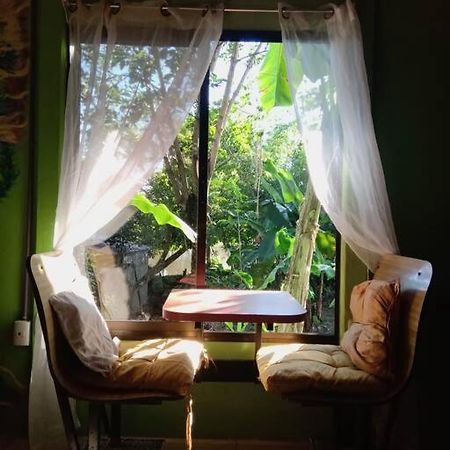 Casa Flor De Annia ~ Cozy 2 Bdrm On The River Sierpe ~ Walkable To Town Villa Buitenkant foto